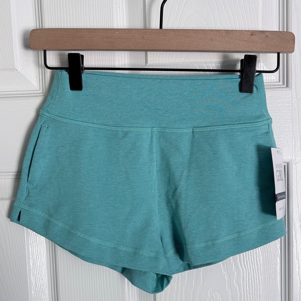 Athleta Girl Right Moves Itsy Bitsy 2" Short Size S 7 Teal Heather Activewear